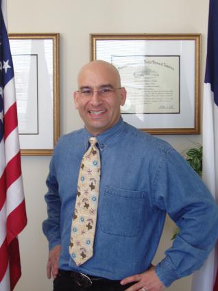 Howard M. Kahn Image